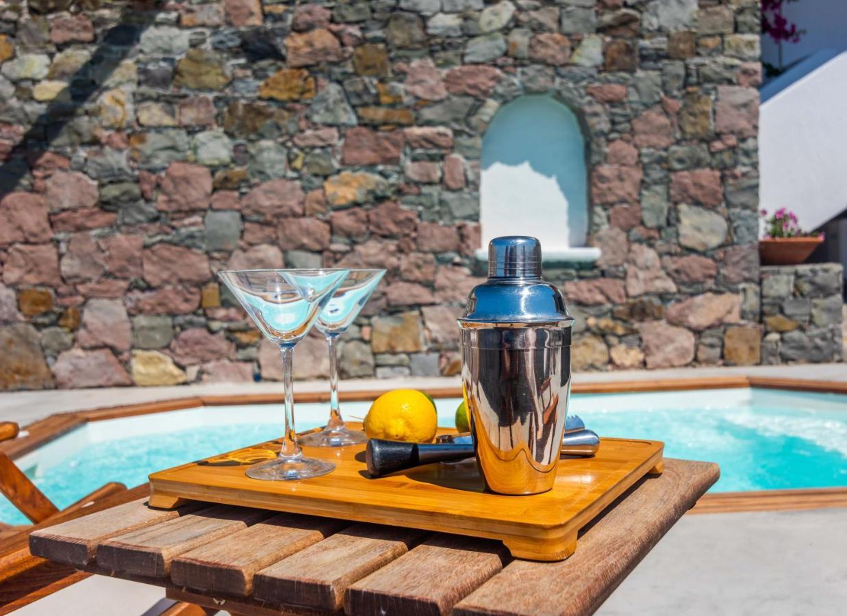 Petra Residence Mini Pool Spa Adamantas  ภายนอก รูปภาพ