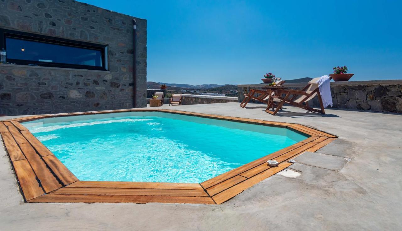 Petra Residence Mini Pool Spa Adamantas  ภายนอก รูปภาพ